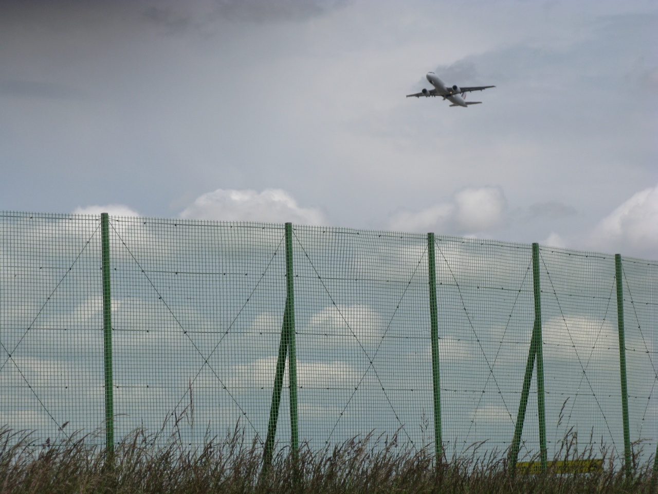 2011-05-19-160-CDG-ZONE III